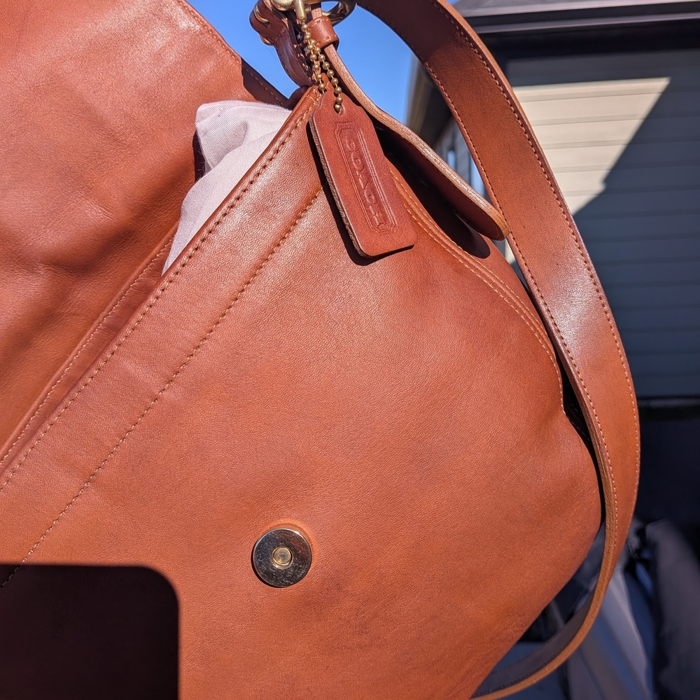 Coach Vintage Carlton Adj Shoulder Bag - Picture 6 of 12